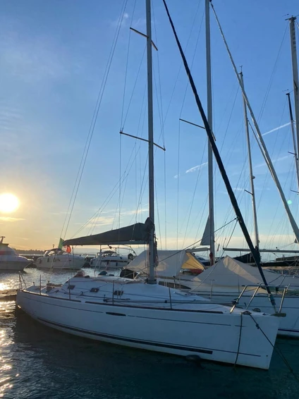 In barca a vela sul Lago di Garda: una splendida uscita al tramonto nel bacino di Peschiera 4